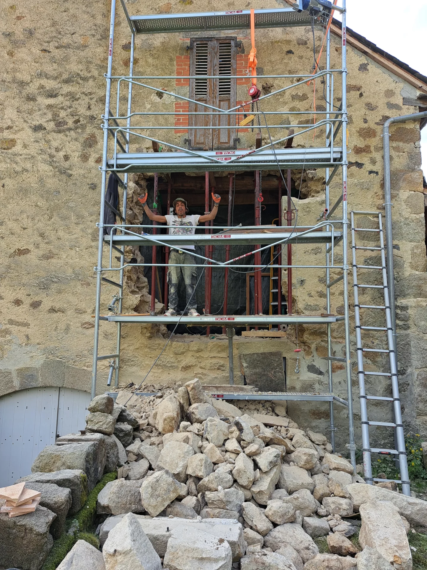 Image 2 8